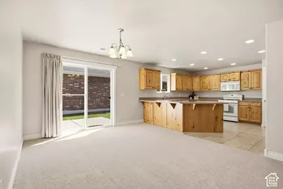 1025 W 2250 N, Layton, UT 84041 - Photo 7