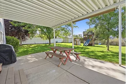 1076 S 1050 W, Woods Cross, UT 84087 - Photo 25