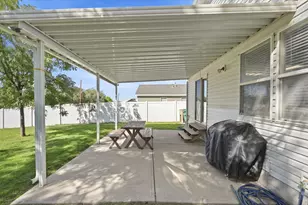 1076 S 1050 W, Woods Cross, UT 84087 - Photo 33