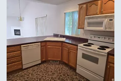 637 E 950 S #1, Brigham City, UT 84302 - Photo 7