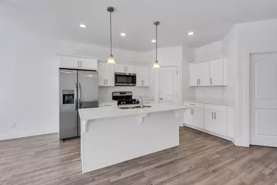 1560 N 3950 W, Lehi, UT 84043 - Photo 3