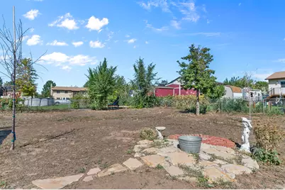 2232 S 450 W, Clearfield, UT 84015 - Photo 31