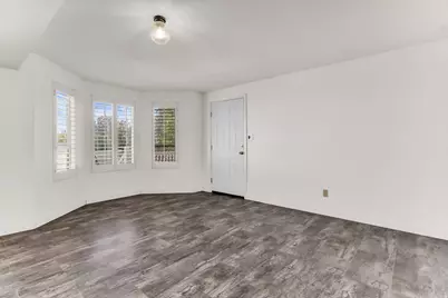 221 Skyline Dr, Tooele, UT 84074 - Photo 9