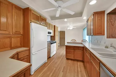 1664 W Lakewood Dr, Orem, UT 84058 - Photo 9