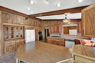 1664 Lakewood Dr, Orem, UT 84058 - Photo 7