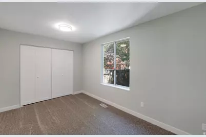 1384 W Countrywood Ln, West Jordan, UT 84088 - Photo 9