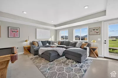 7641 S Brinkerhoff Dr, West Jordan, UT 84084 - Photo 49