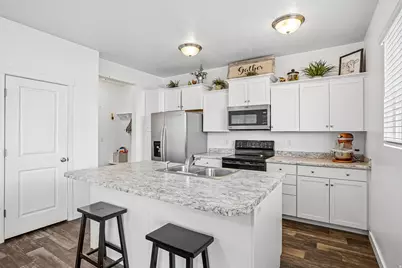 332 Stone Dr, Santaquin, UT 84655 - Photo 9