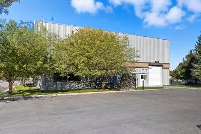 2350 N Main St #UNIT 1, North Logan, UT 84341 - Photo 15
