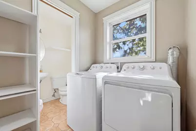 7024 S 2310 W, West Jordan, UT 84084 - Photo 21