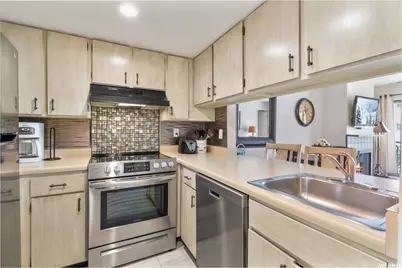 2000 Prospector Ave #213, Park City, UT 84060 - Photo 7