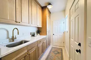 12169 S Hidden Valley Rd E, Sandy, UT 84092 - Photo 27