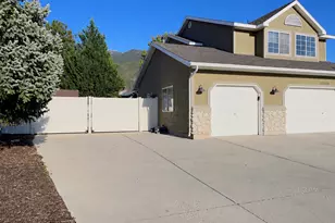12169 S Hidden Valley Rd E, Sandy, UT 84092 - Photo 47
