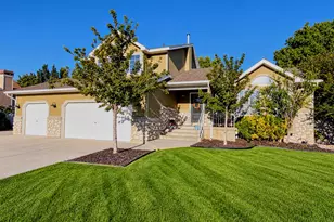 12169 S Hidden Valley Rd E, Sandy, UT 84092 - Photo 5