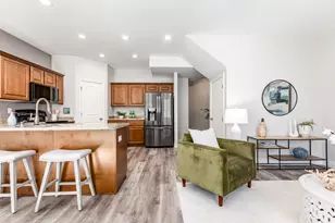 6915 S Village Bend Ln, Midvale, UT 84047 - Photo 7