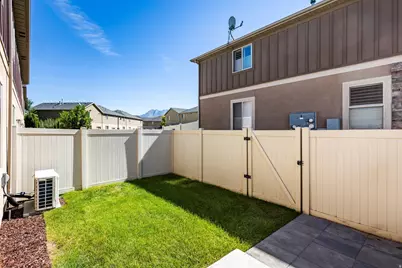 6915 S Village Bend Ln, Midvale, UT 84047 - Photo 27