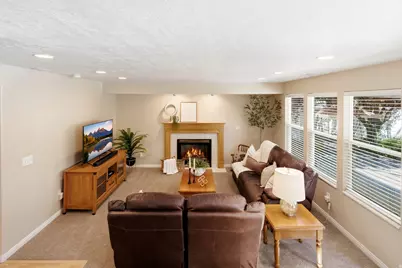7469 S Balboa Dr, Midvale, UT 84047 - Photo 29
