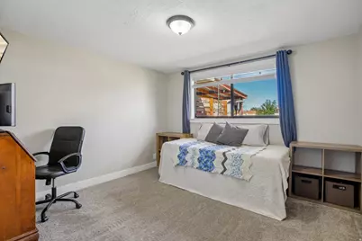 2162 W 5025 S, Roy, UT 84067 - Photo 15