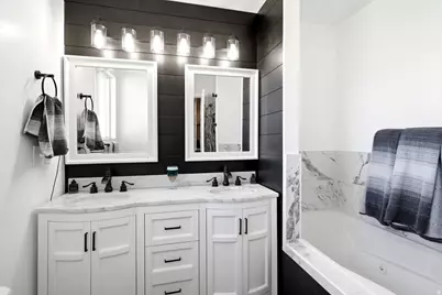 4728 W 800 N, West Point, UT 84015 - Photo 13