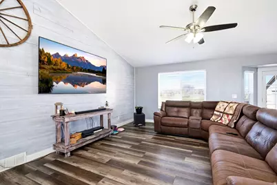 4728 W 800 N, West Point, UT 84015 - Photo 5