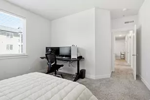 13525 S Poole Dr, Riverton, UT 84096 - Photo 9