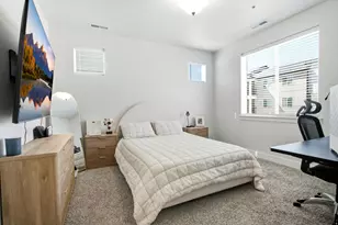 13525 S Poole Dr, Riverton, UT 84096 - Photo 7