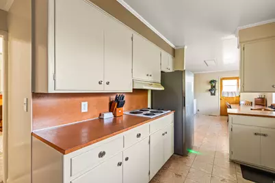 389 W 400 N, Richfield, UT 84701 - Photo 23