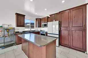 169 N Walton Ct, North Salt Lake, UT 84054 - Photo 9