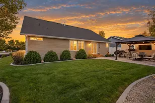 224 E Tate Ct, Grantsville, UT 84029 - Photo 33