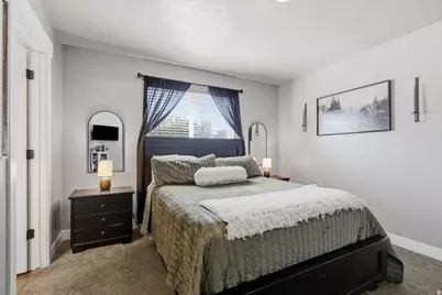 224 E Tate Ct, Grantsville, UT 84029 - Photo 17