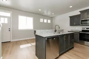 226 S 600 W, Logan, UT 84321 - Photo 9