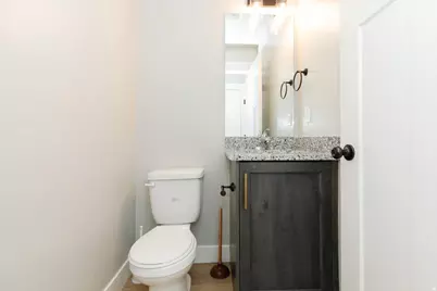 226 S 600 W, Logan, UT 84321 - Photo 7