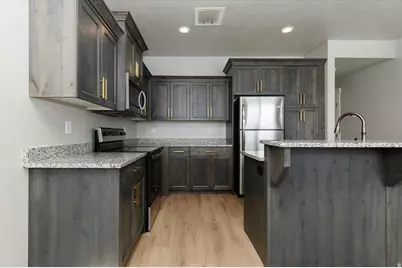 226 S 600 W, Logan, UT 84321 - Photo 5