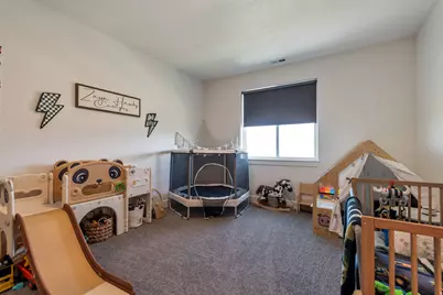 7637 S Brinkerhoff Dr W, West Jordan, UT 84084 - Photo 25