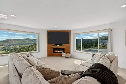 8082 W Hi Country Rd S, Herriman, UT 84096 - Photo 15