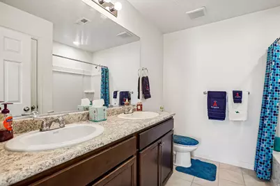 746 W Gladiolus Cir, Saratoga Springs, UT 84045 - Photo 21