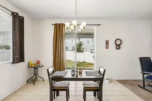 746 W Gladiolus Cir, Saratoga Springs, UT 84045 - Photo 9