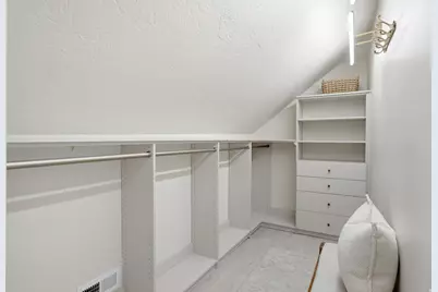 664 S 1000 E, Salt Lake City, UT 84102 - Photo 23
