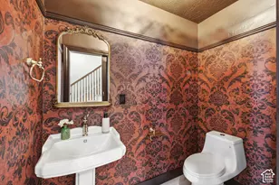 664 S 1000 E, Salt Lake City, UT 84102 - Photo 19