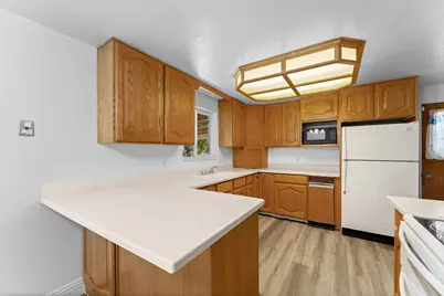 4341 S 4710 W, West Valley, UT 84120 - Photo 11