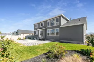8428 S Allison Bend Dr, West Jordan, UT 84081 - Photo 31