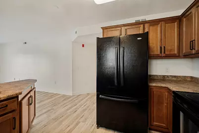 90 E Resaca Dr S #C-1, Sandy, UT 84070 - Photo 3
