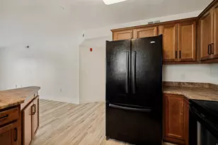 90 E Resaca Dr S, Sandy, UT 84070 - Photo 3