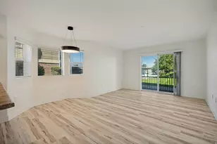 90 E Resaca Dr S, Sandy, UT 84070 - Photo 9