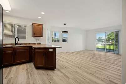 90 E Resaca Dr S #C-1, Sandy, UT 84070 - Photo 7