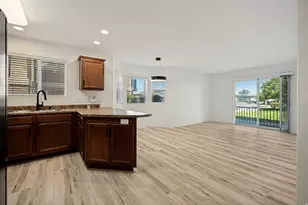 90 E Resaca Dr S, Sandy, UT 84070 - Photo 7