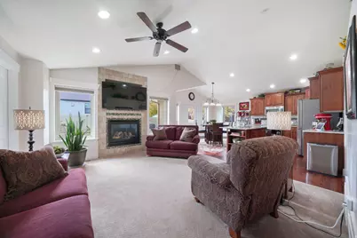 1321 W Trailside Dr, Santaquin, UT 84655 - Photo 17