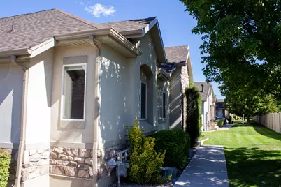 10843 S Wynview Ln, South Jordan, UT 84095 - Photo 1