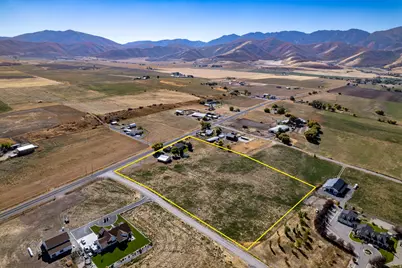 3053 W 6800 S, Wellsville, UT 84339 - Photo 63