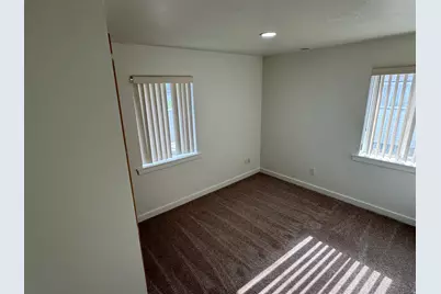 8775 S 40 E, Sandy, UT 84070 - Photo 11